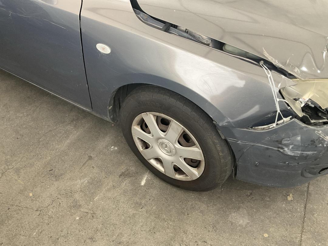 Photo '2' of Mazda Axela