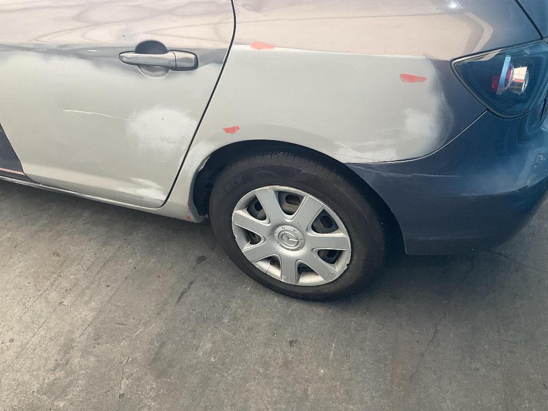 Photo '12' of Mazda Axela