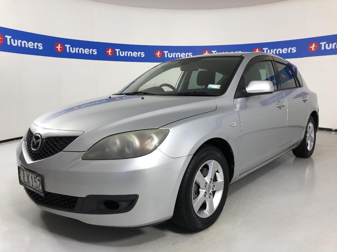 Photo '4' of Mazda Axela