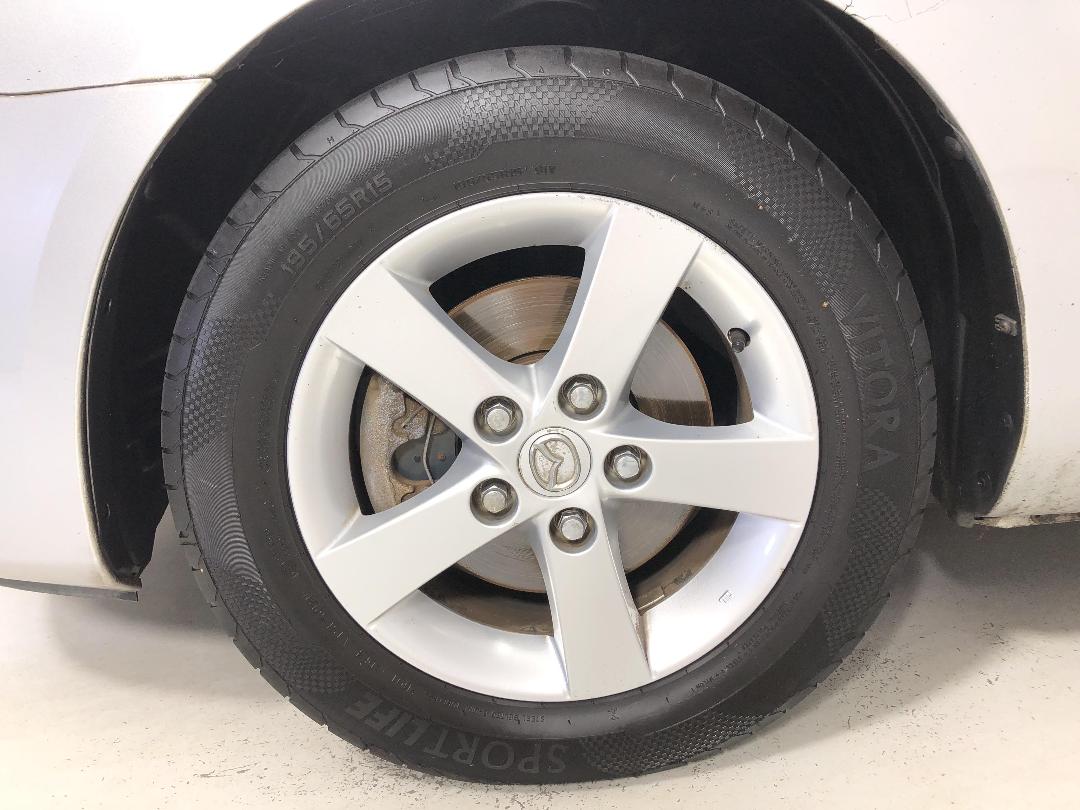 Photo '10' of Mazda Axela