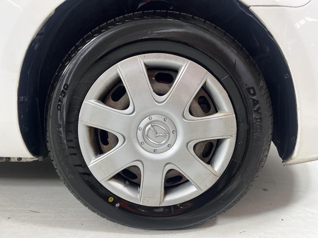 Photo '9' of Mazda Axela