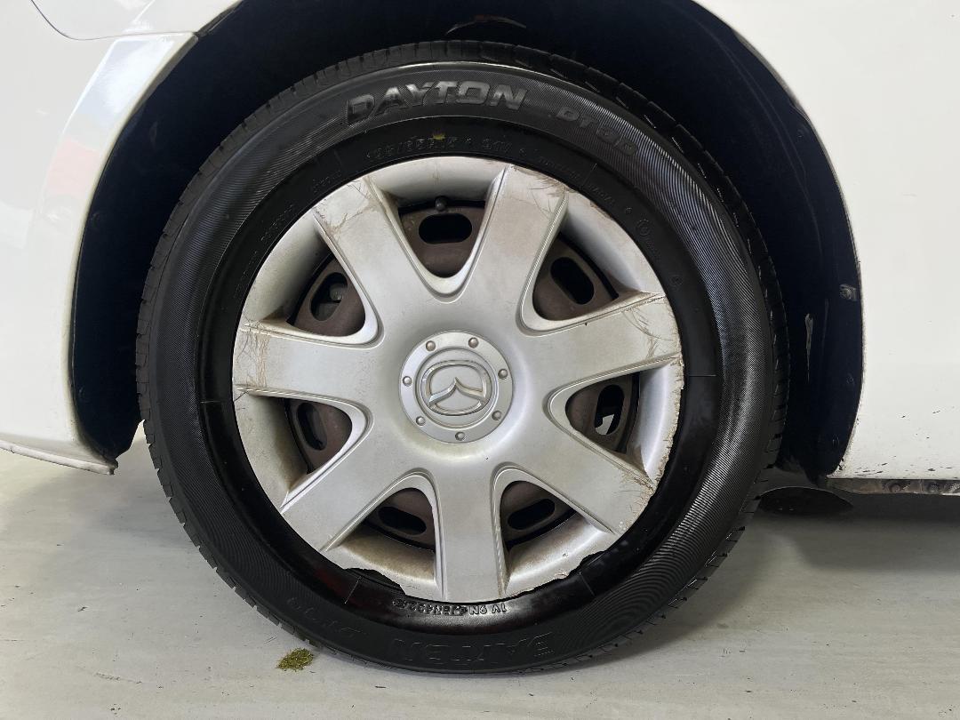 Photo '10' of Mazda Axela