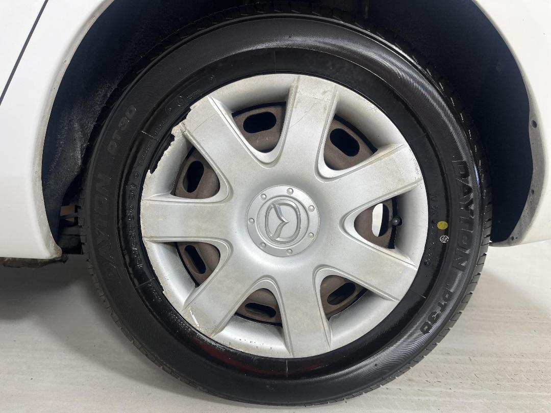 Photo '11' of Mazda Axela