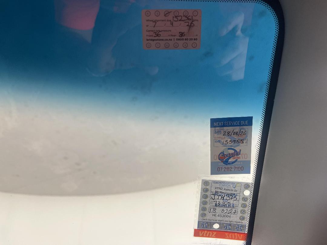 Photo '24' of Mazda Axela