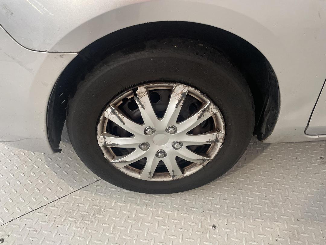 Photo '10' of Mazda Axela Photo '10' of Mazda Axela