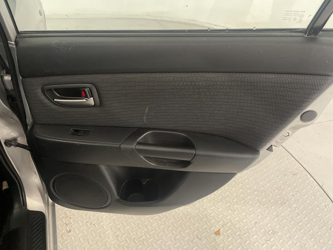 Photo '19' of Mazda Axela Photo '19' of Mazda Axela