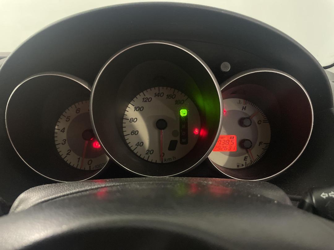 Photo '21' of Mazda Axela Photo '21' of Mazda Axela