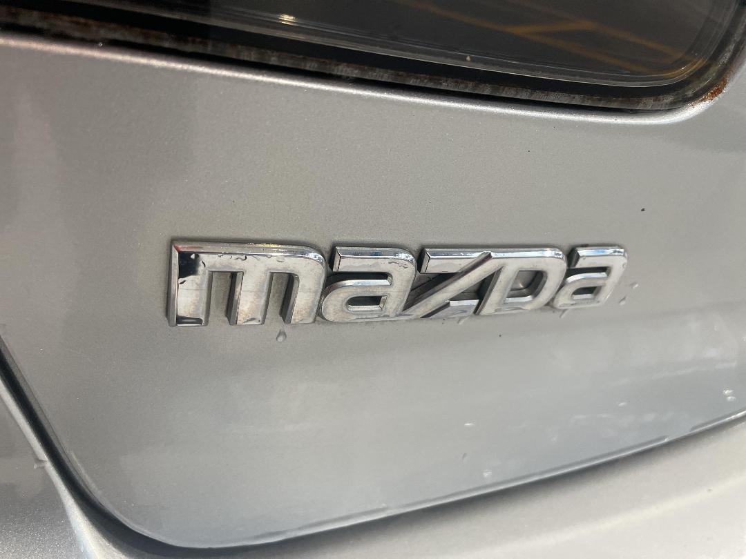 Photo '33' of Mazda Axela Photo '33' of Mazda Axela