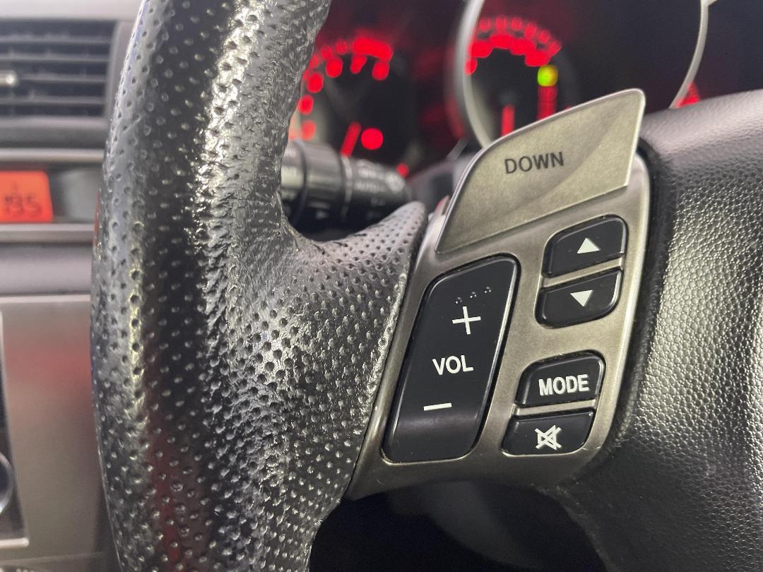 Photo '23' of Mazda Axela Photo '23' of Mazda Axela