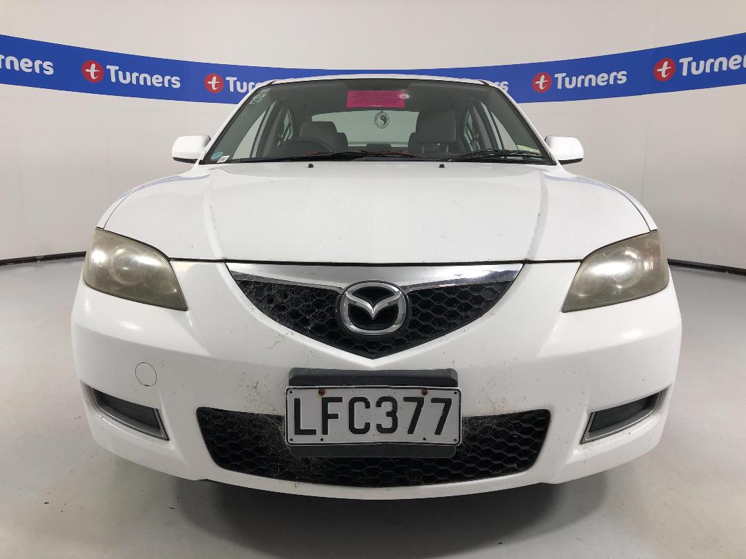 Photo '3' of Mazda Axela Photo '3' of Mazda Axela