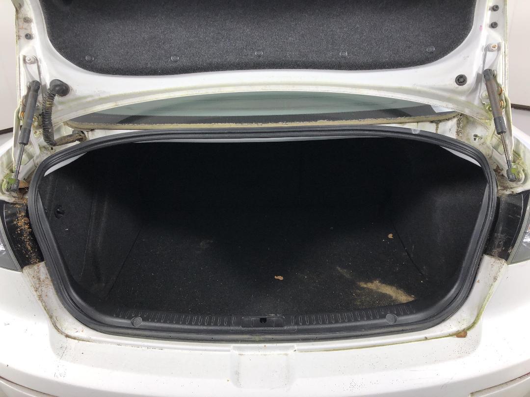 Photo '12' of Mazda Axela Photo '12' of Mazda Axela