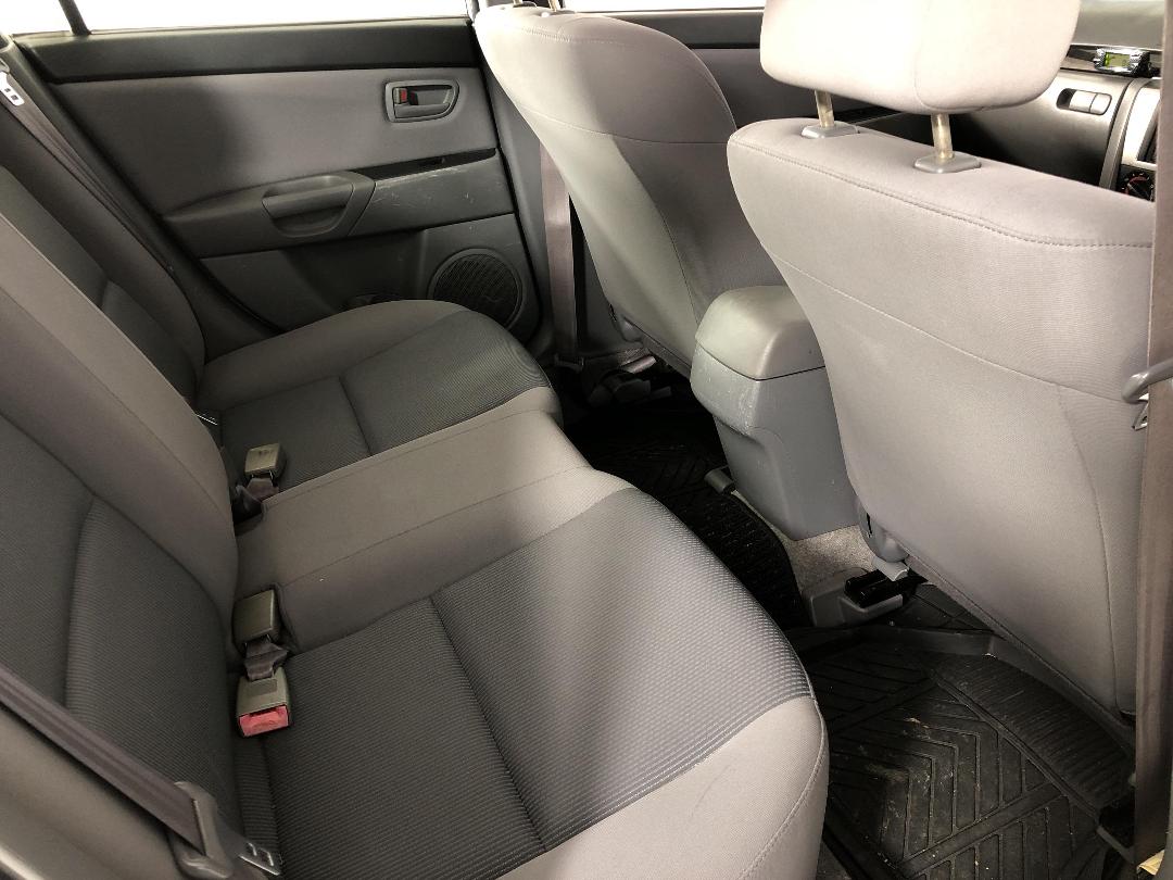 Photo '18' of Mazda Axela Photo '18' of Mazda Axela