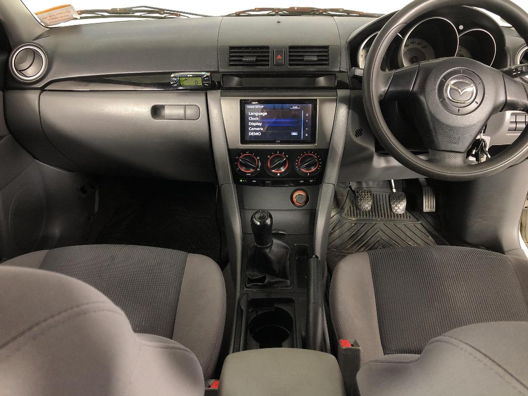 Photo '19' of Mazda Axela Photo '19' of Mazda Axela