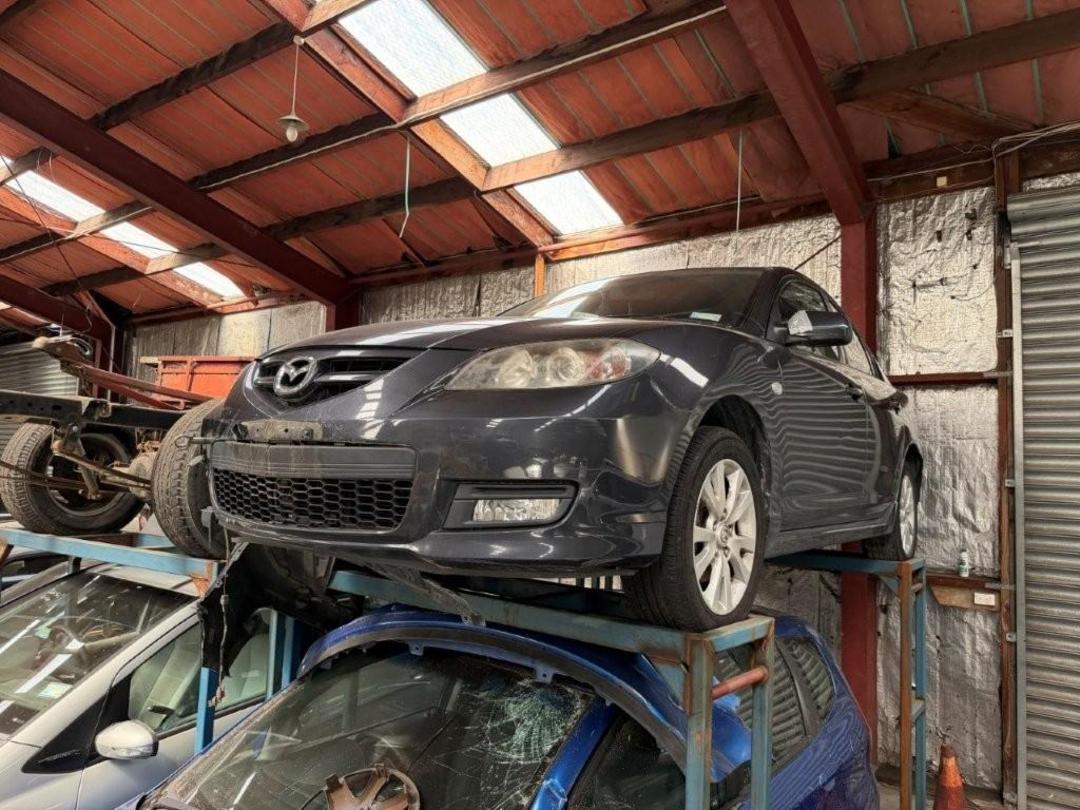 Photo '3' of Mazda Axela Photo '3' of Mazda Axela