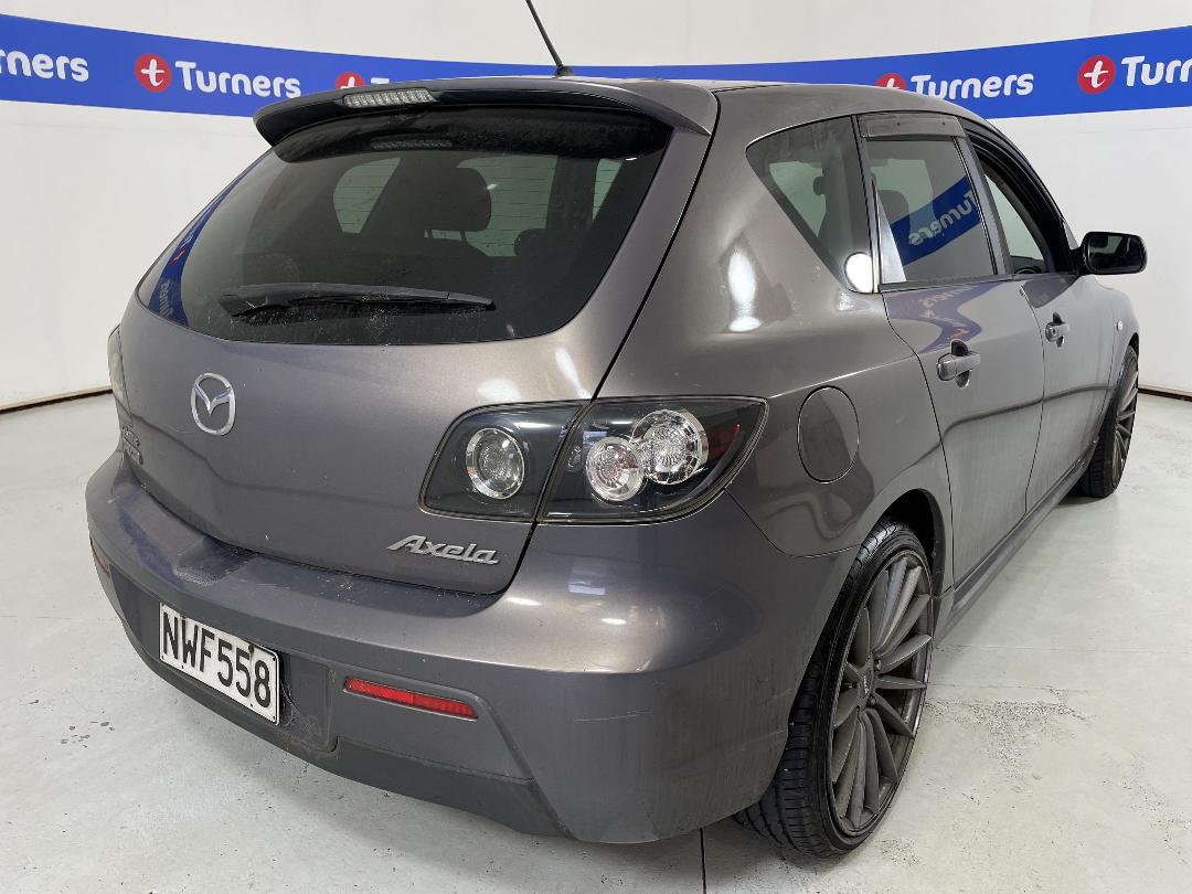 Photo '7' of Mazda Axela Photo '7' of Mazda Axela