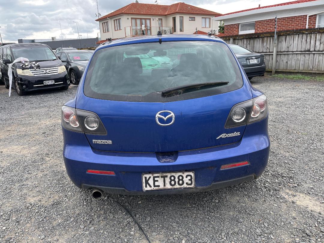 Photo '6' of Mazda Axela