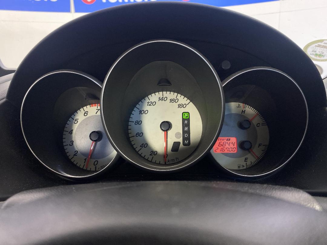 Photo '21' of Mazda Axela