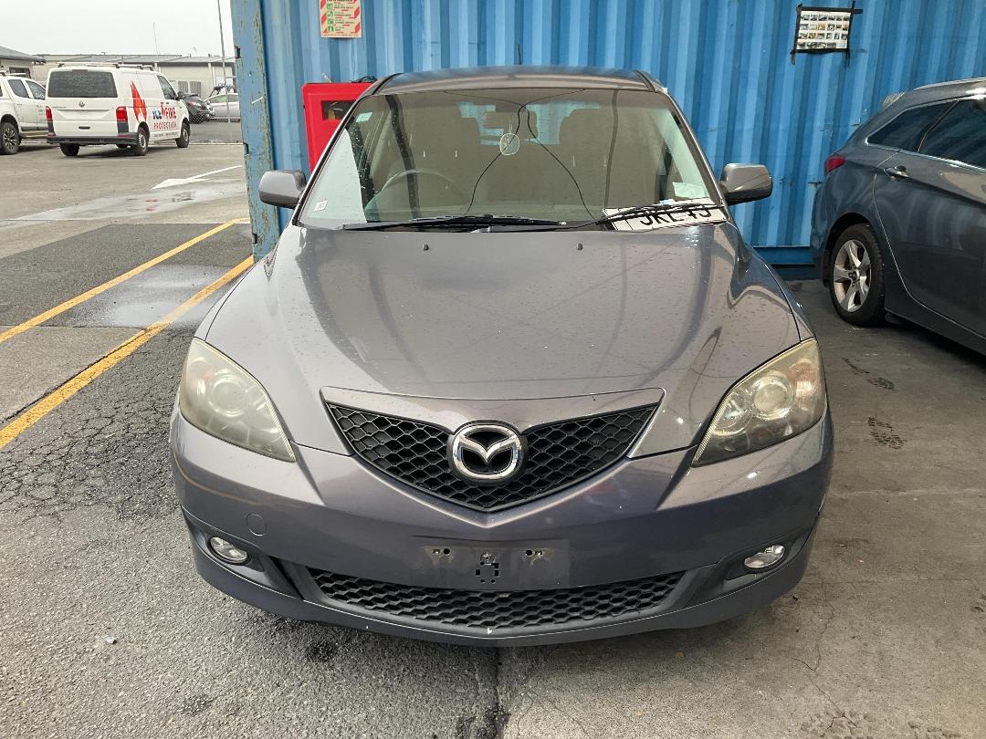 Photo '6' of Mazda Axela