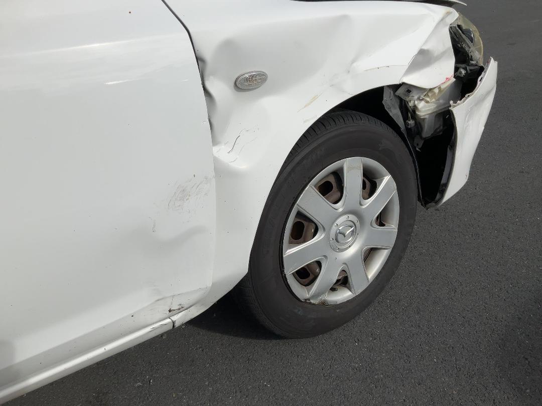 Photo '15' of Mazda Axela