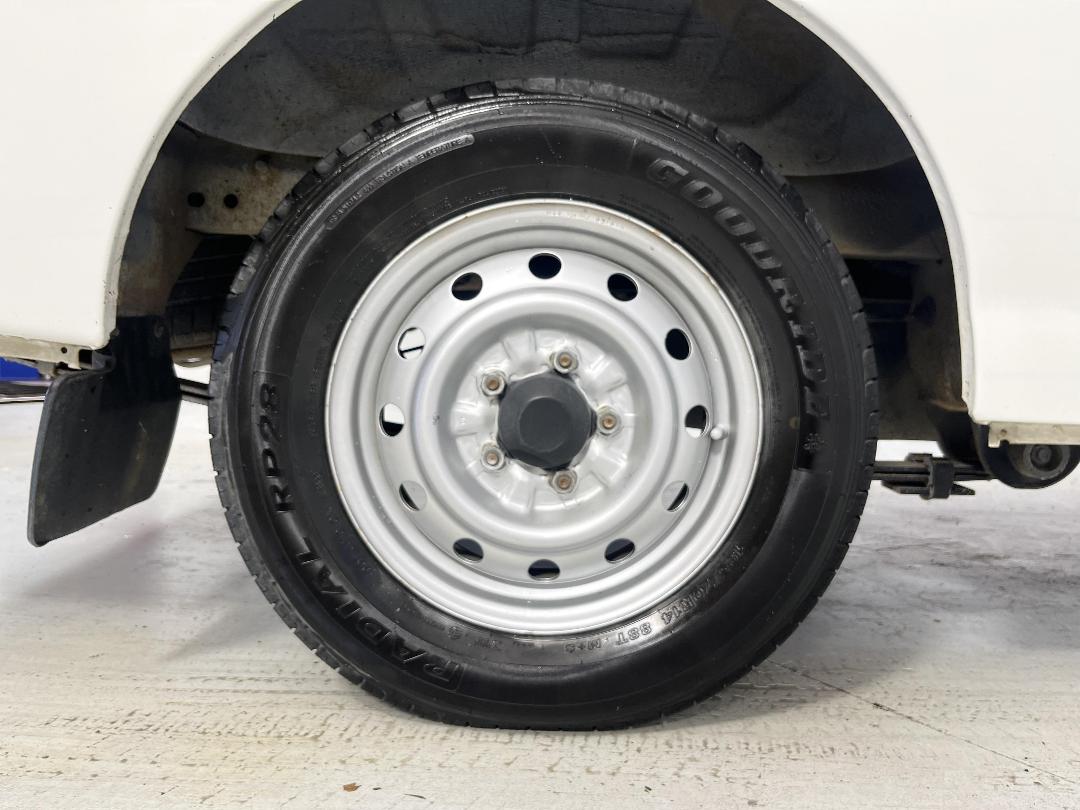 Photo '12' of Mazda Bongo Photo '12' of Mazda Bongo