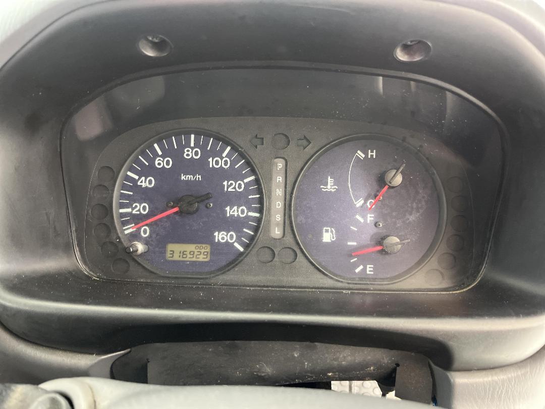 Photo '18' of Mazda Bongo Photo '18' of Mazda Bongo