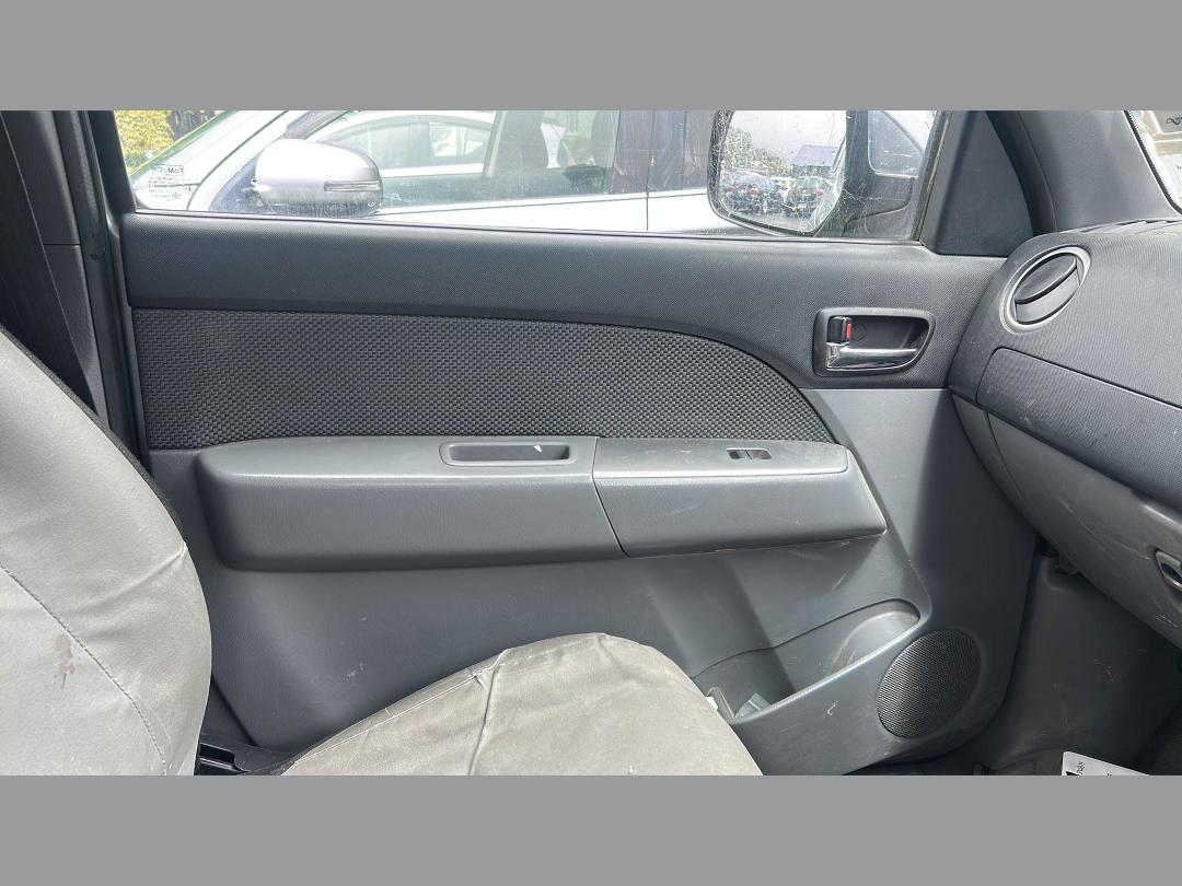 Photo '14' of Mazda Bt-50 D/CAB W/S SDX AB Photo '14' of Mazda Bt-50 D/CAB W/S SDX AB