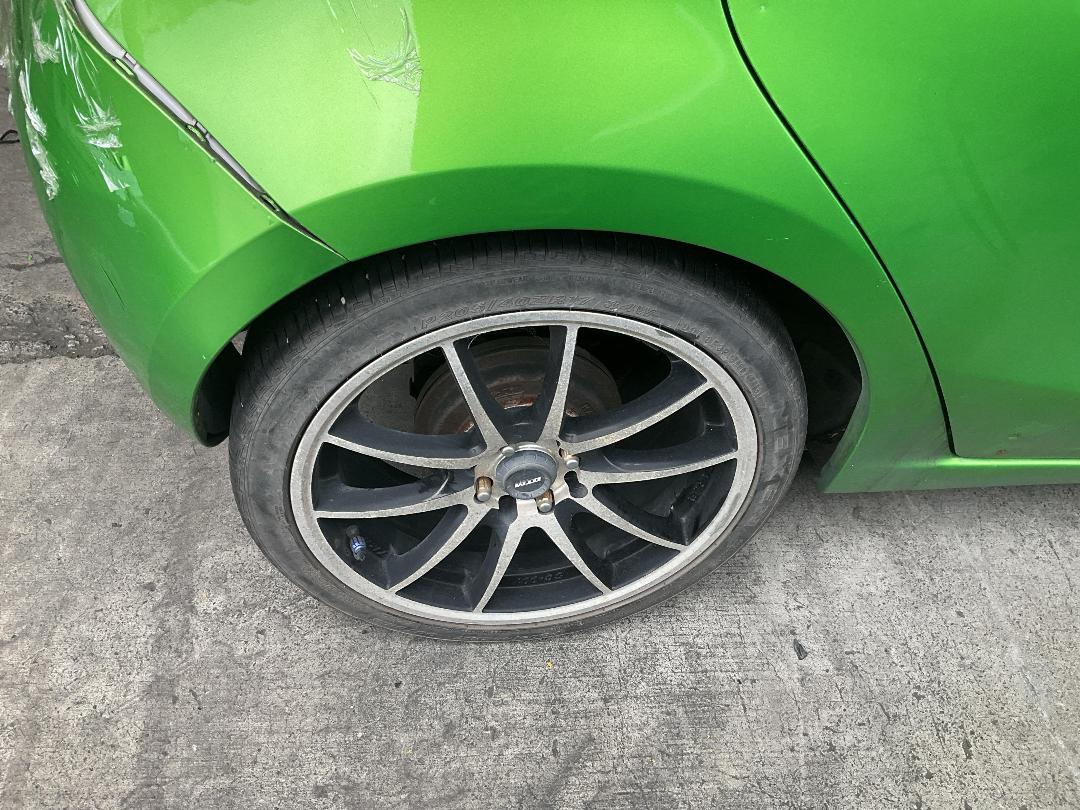 Photo '16' of Mazda Demio Photo '16' of Mazda Demio