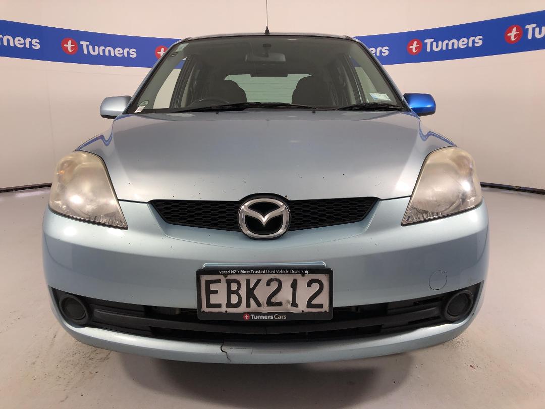 Photo '2' of Mazda Demio Photo '2' of Mazda Demio