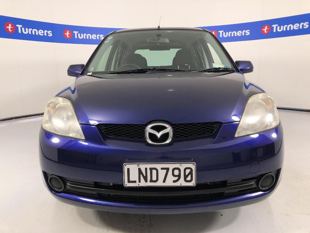 Photo '2' of Mazda Demio Photo '2' of Mazda Demio