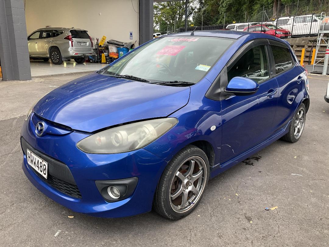 Photo '2' of Mazda Demio