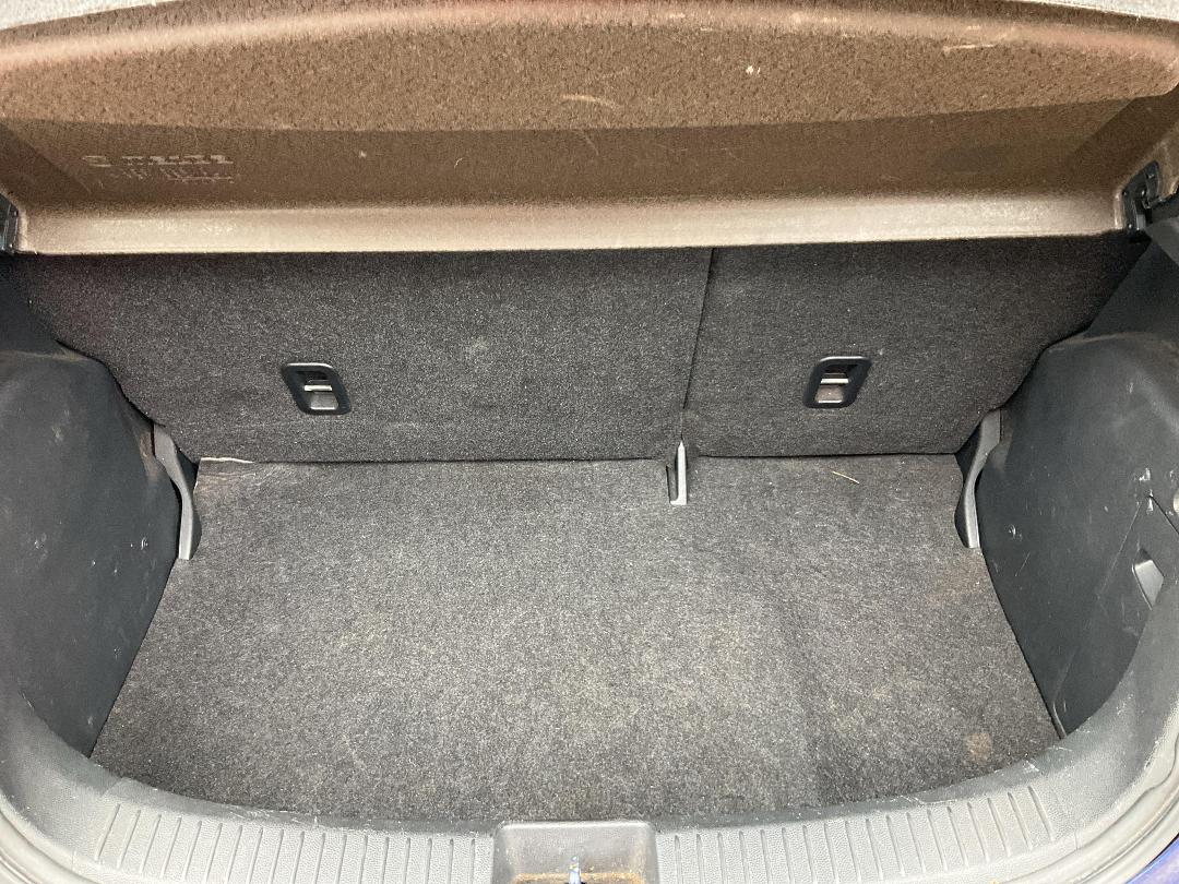 Photo '6' of Mazda Demio