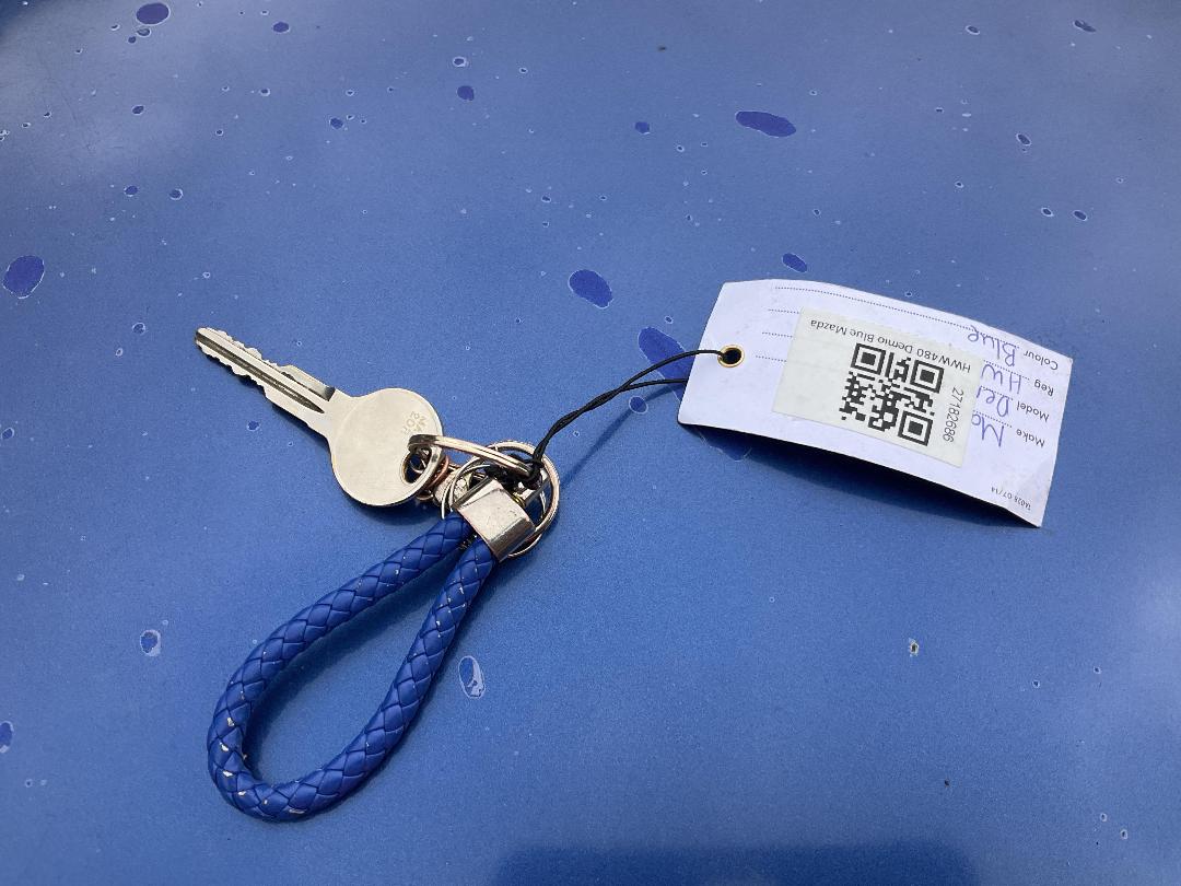 Photo '9' of Mazda Demio