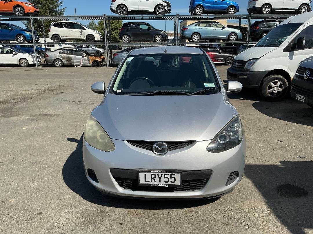 Photo '2' of Mazda Demio Photo '2' of Mazda Demio