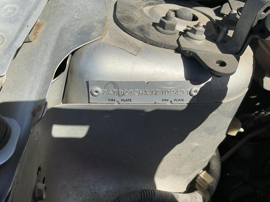 Photo '11' of Mazda Demio Photo '11' of Mazda Demio