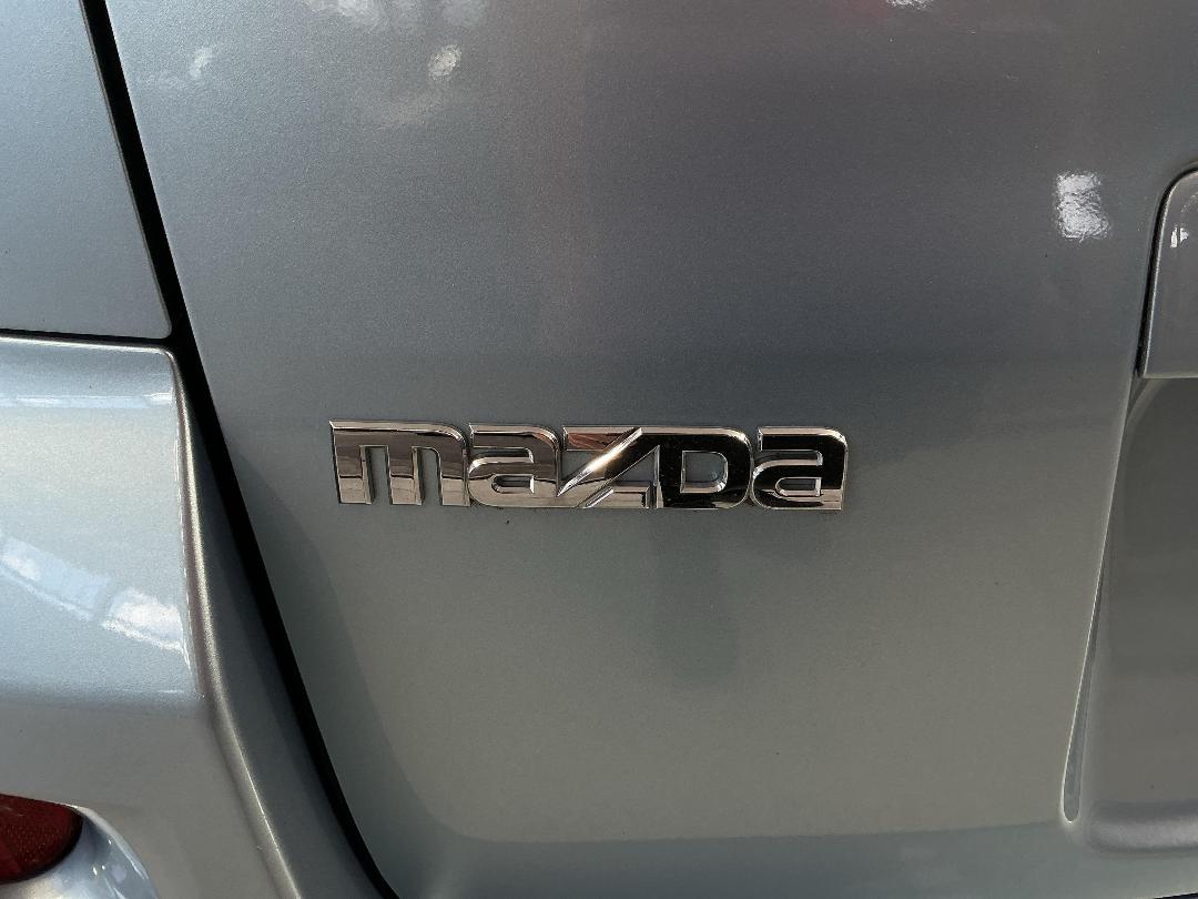 Photo '26' of Mazda Demio Photo '26' of Mazda Demio