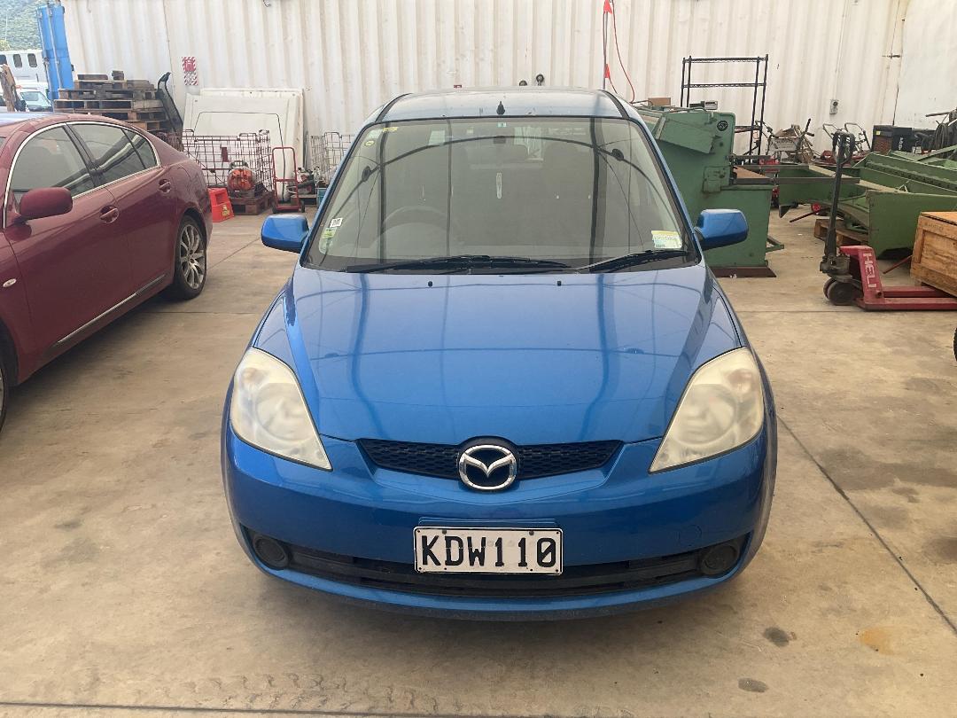 Photo '2' of Mazda Demio