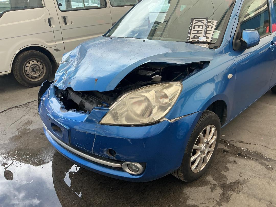 Photo '22' of Mazda Demio 1300