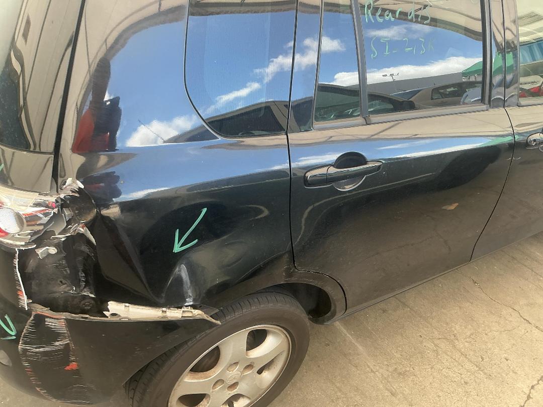 Photo '15' of Mazda Demio Photo '15' of Mazda Demio