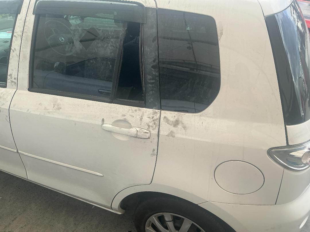 Photo '9' of Mazda Demio