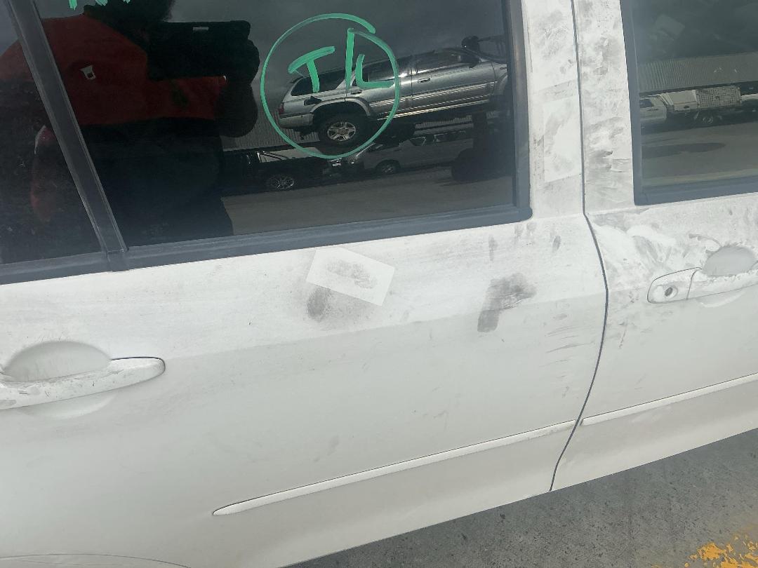 Photo '13' of Mazda Demio