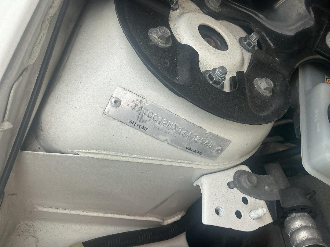 Photo '15' of Mazda Demio