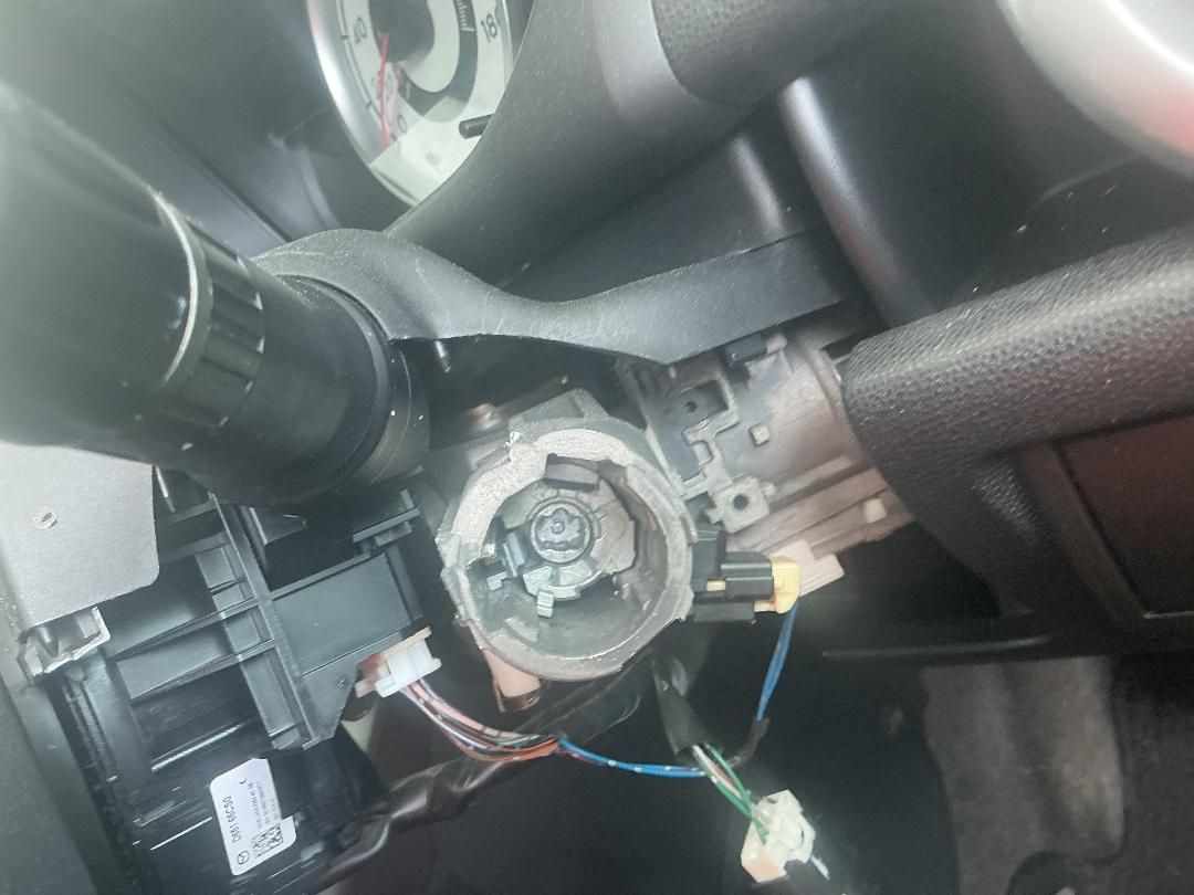 Photo '16' of Mazda Demio Photo '16' of Mazda Demio