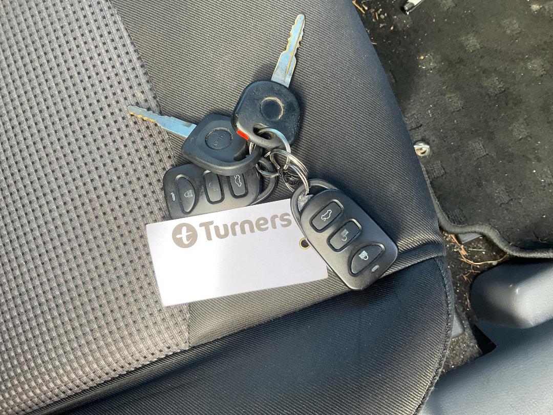 Photo '14' of Mazda Demio Photo '14' of Mazda Demio