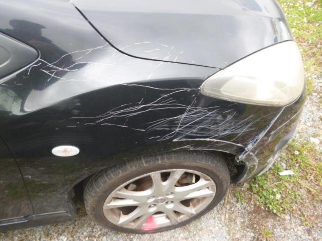 Photo '7' of Mazda Demio