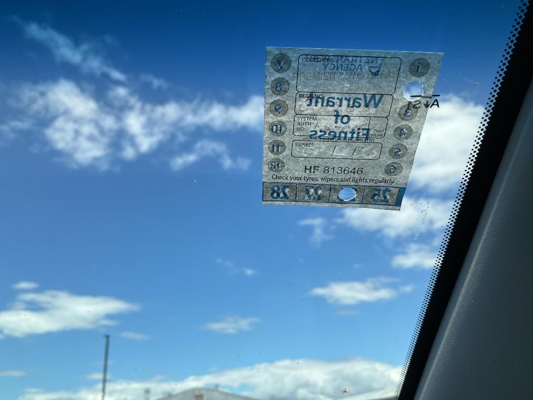 Photo '16' of Mazda Demio