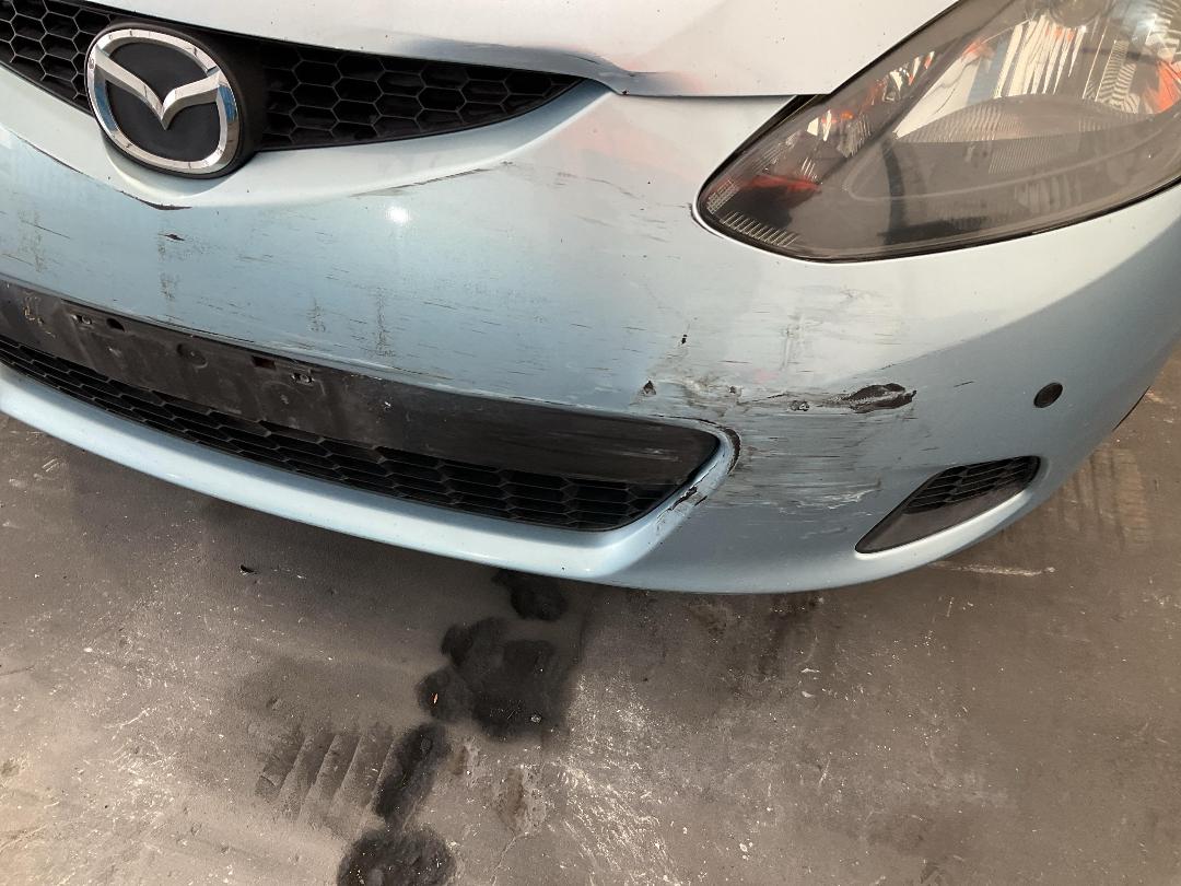 Photo '5' of Mazda Demio 1500 Photo '5' of Mazda Demio 1500