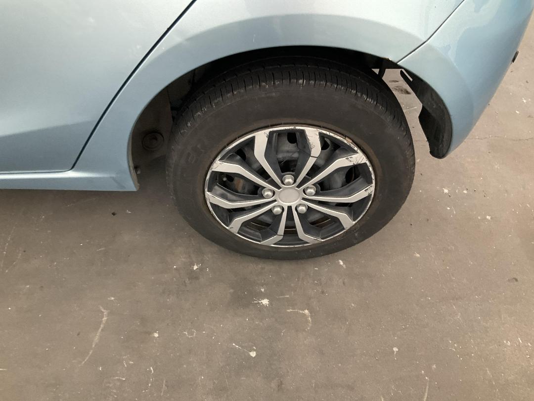 Photo '12' of Mazda Demio 1500 Photo '12' of Mazda Demio 1500