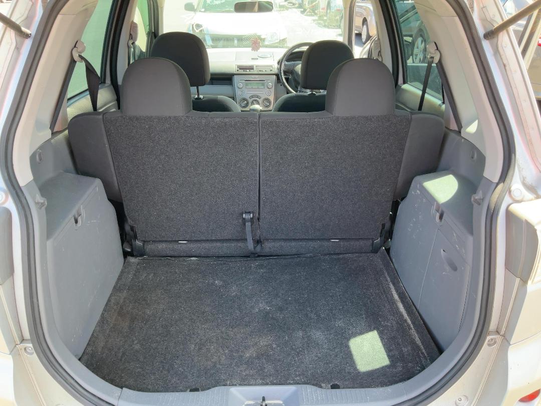 Photo '20' of Mazda Demio