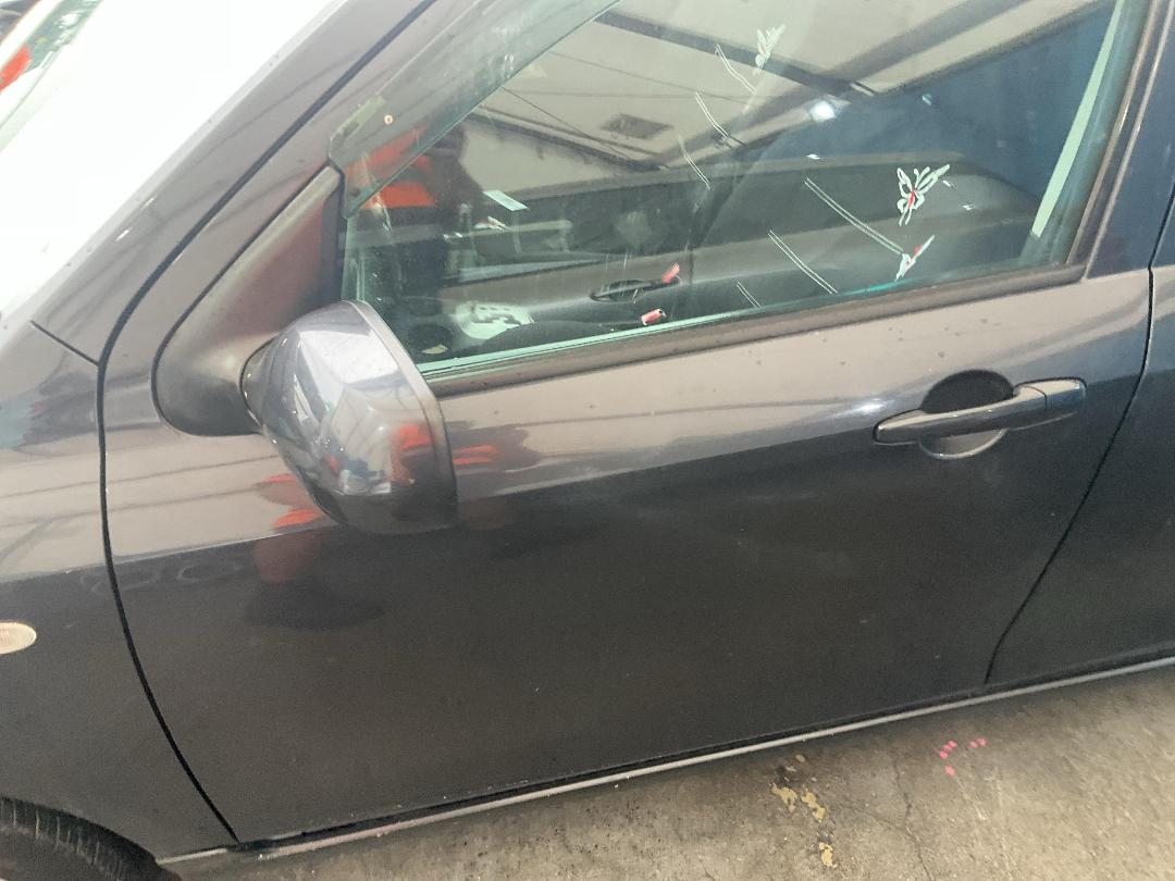 Photo '7' of Mazda Demio