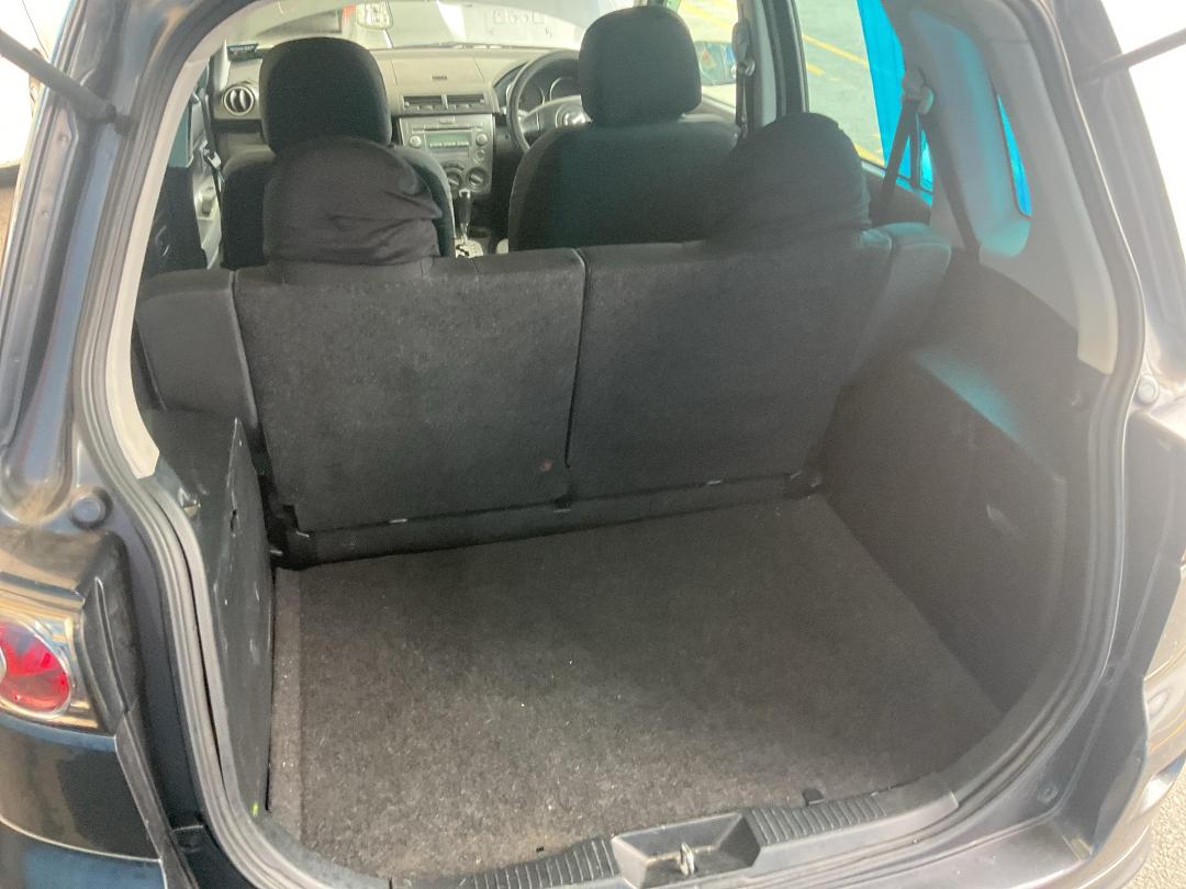 Photo '21' of Mazda Demio